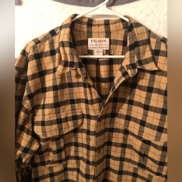 Filson Cotton Plaid Flannel Button Up Shirt in Camel and Black - Size XXL - Picture 2 of 9